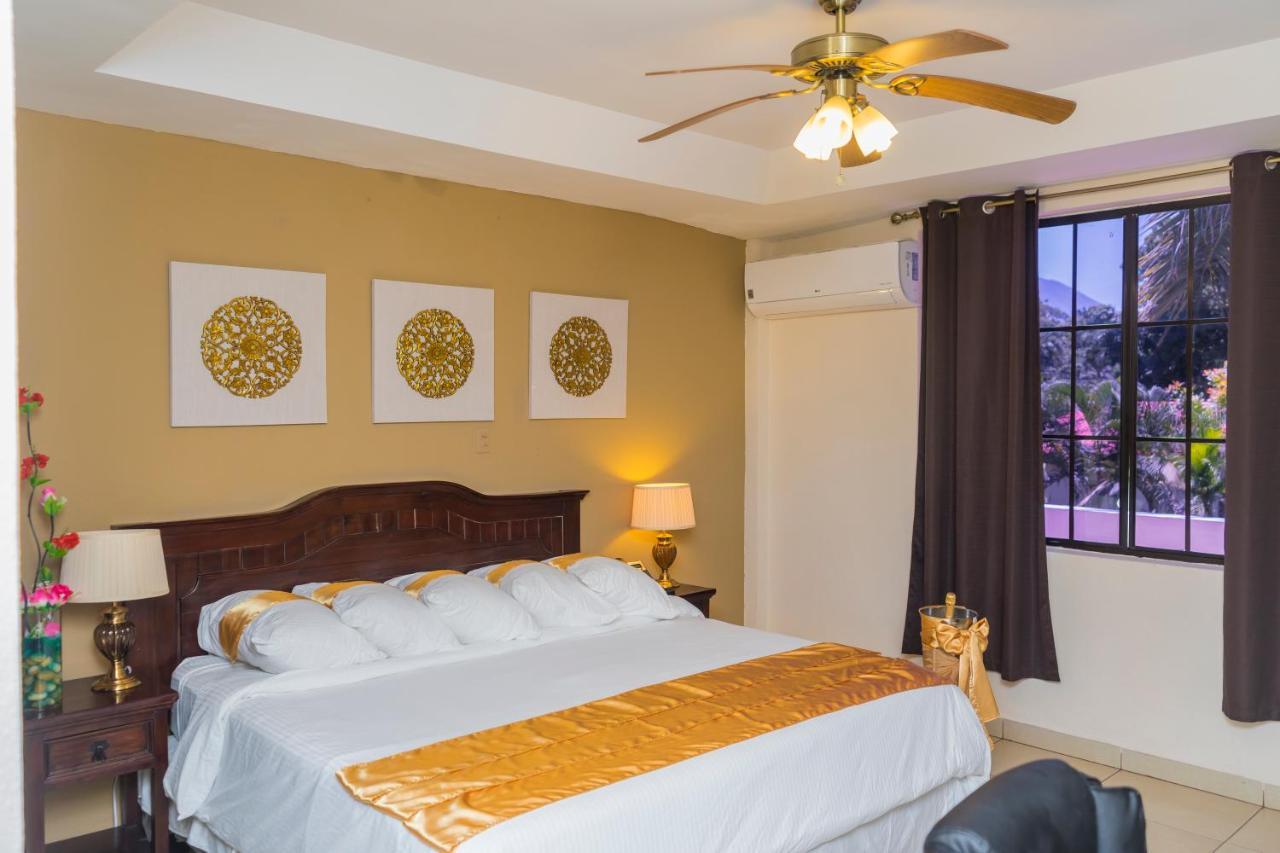 Farallones Hotel Chinandega Buitenkant foto