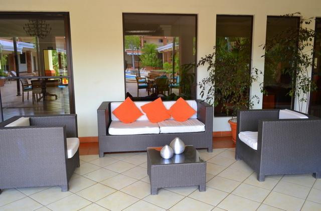 Farallones Hotel Chinandega Buitenkant foto